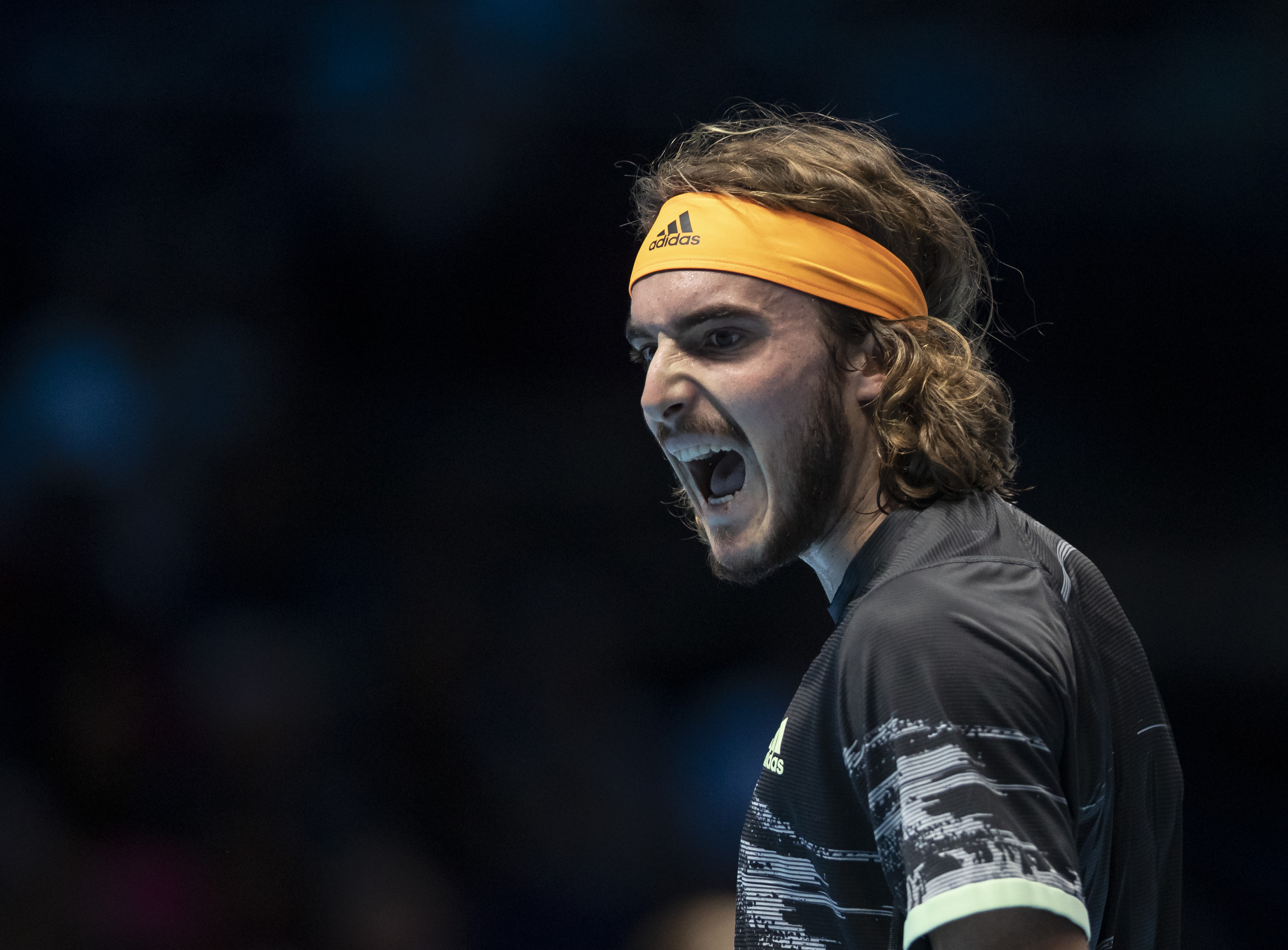 IM体育app-世界网球队爆冷欧洲网球队，西西帕斯统治全场