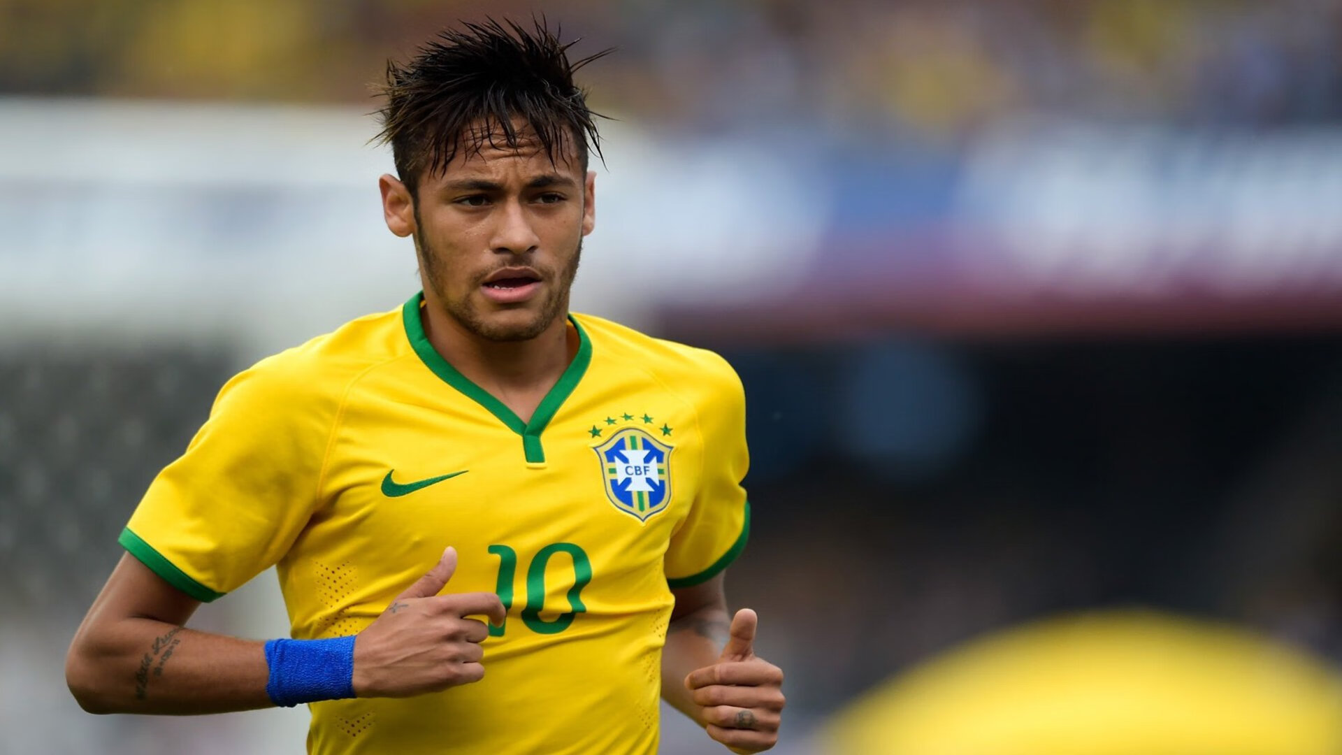 欧冠决赛之夜，奥斯梅恩如何以个人节奏带动全队登顶